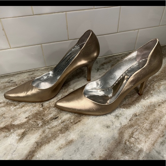 Gianni Bini Metallic Gold Heels - Picture 3 of 7